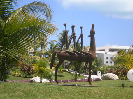 One of many sculptures dotted around Excellence Playa Mujeres